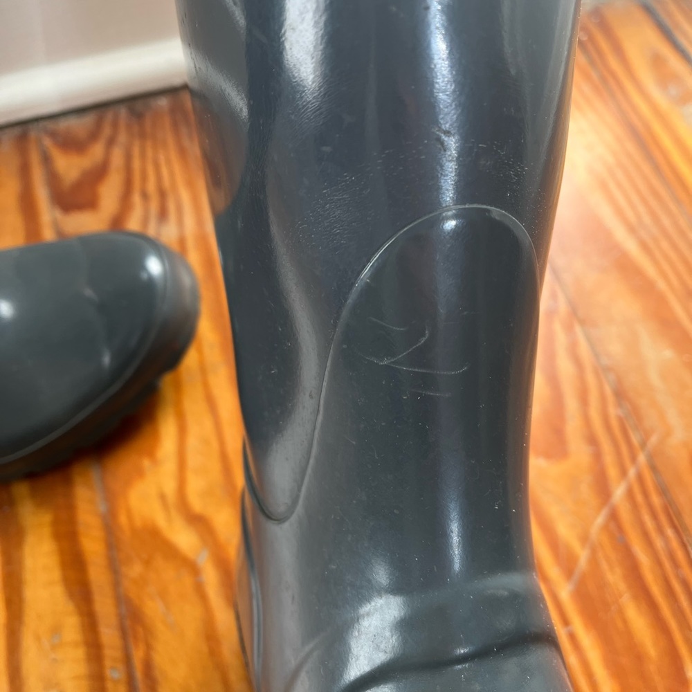 Hunter Gray Gloss Boots - Picture 6 of 6
